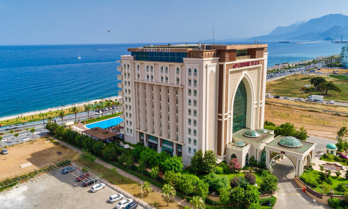هتل کرون پلازا آنتالیا (Crowne Plaza Antalya)